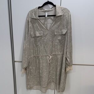 Gray Long-Sleeve Tunic Dress